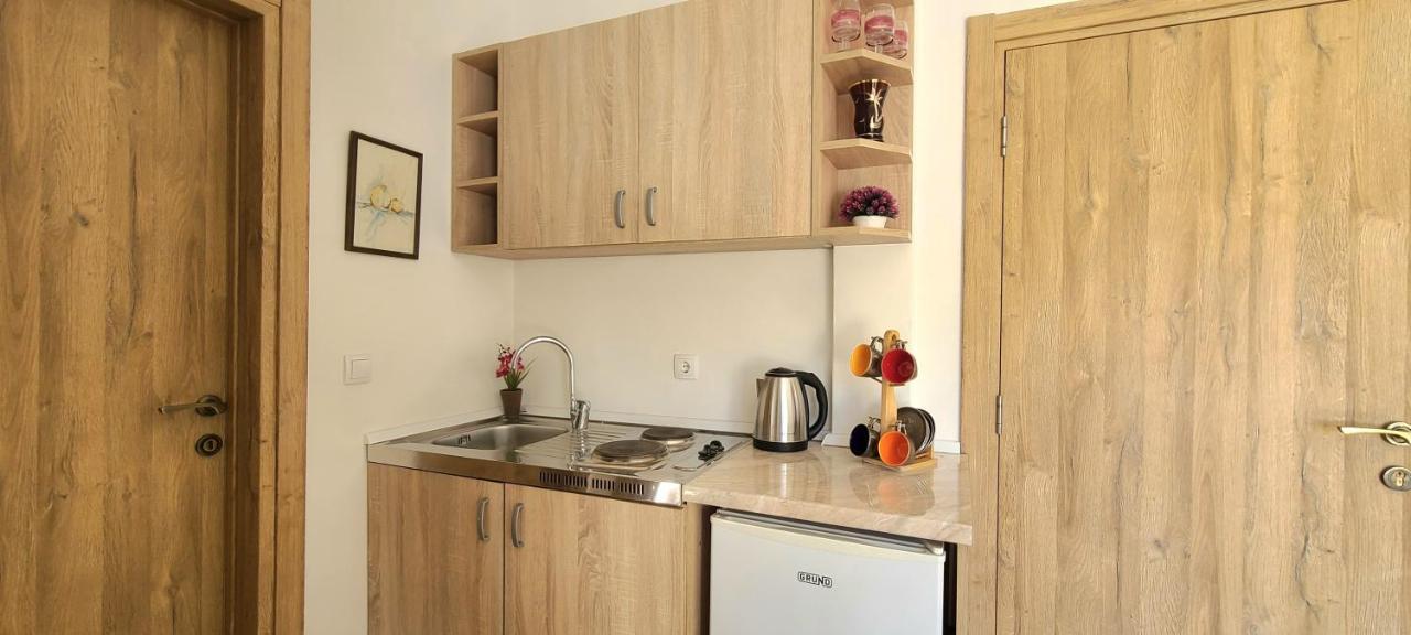 Riviera Inn Apartments Ulcinj Eksteriør bilde