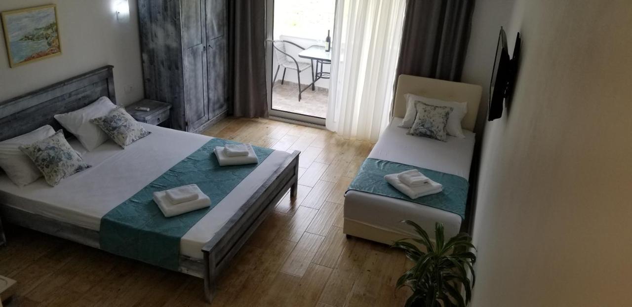 Riviera Inn Apartments Ulcinj Eksteriør bilde