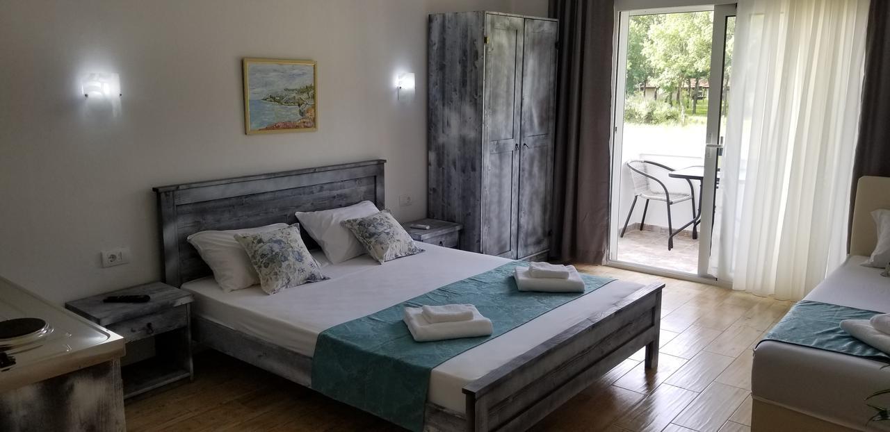 Riviera Inn Apartments Ulcinj Eksteriør bilde